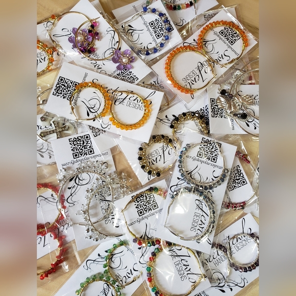 Wholesale Handmade Hoops Bundle of 6 Pieces - Picture 3 of 7